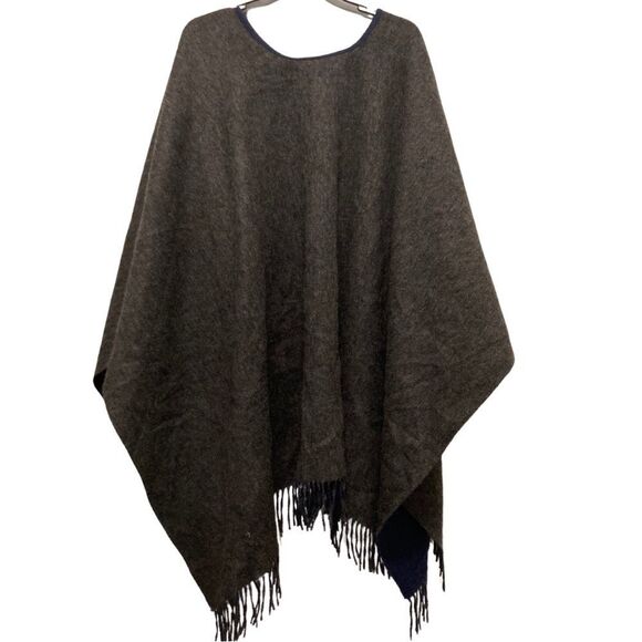 EUC Rag & Bone Double-Faced Fringed Edge Shawl Wrap in NAVY / GRAY - Picture 5 of 6